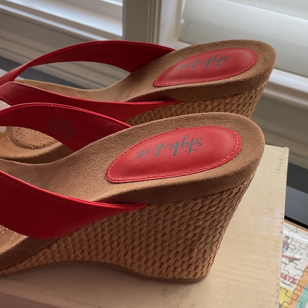 Style & Co. Vibrant Red Wedge Sandals - Picture 2 of 5